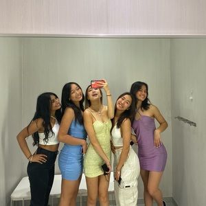 Meet your Posher, Lauren